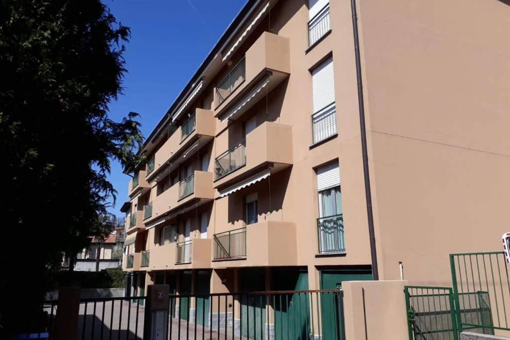Como Petite Maison Bagian luar foto